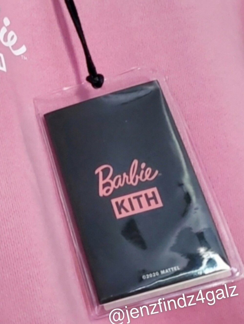 NWT Barbie X Kith Pink 60th Anniversary Crissy Graphic Crew Sweatshirt Large - Picture 5 of 5